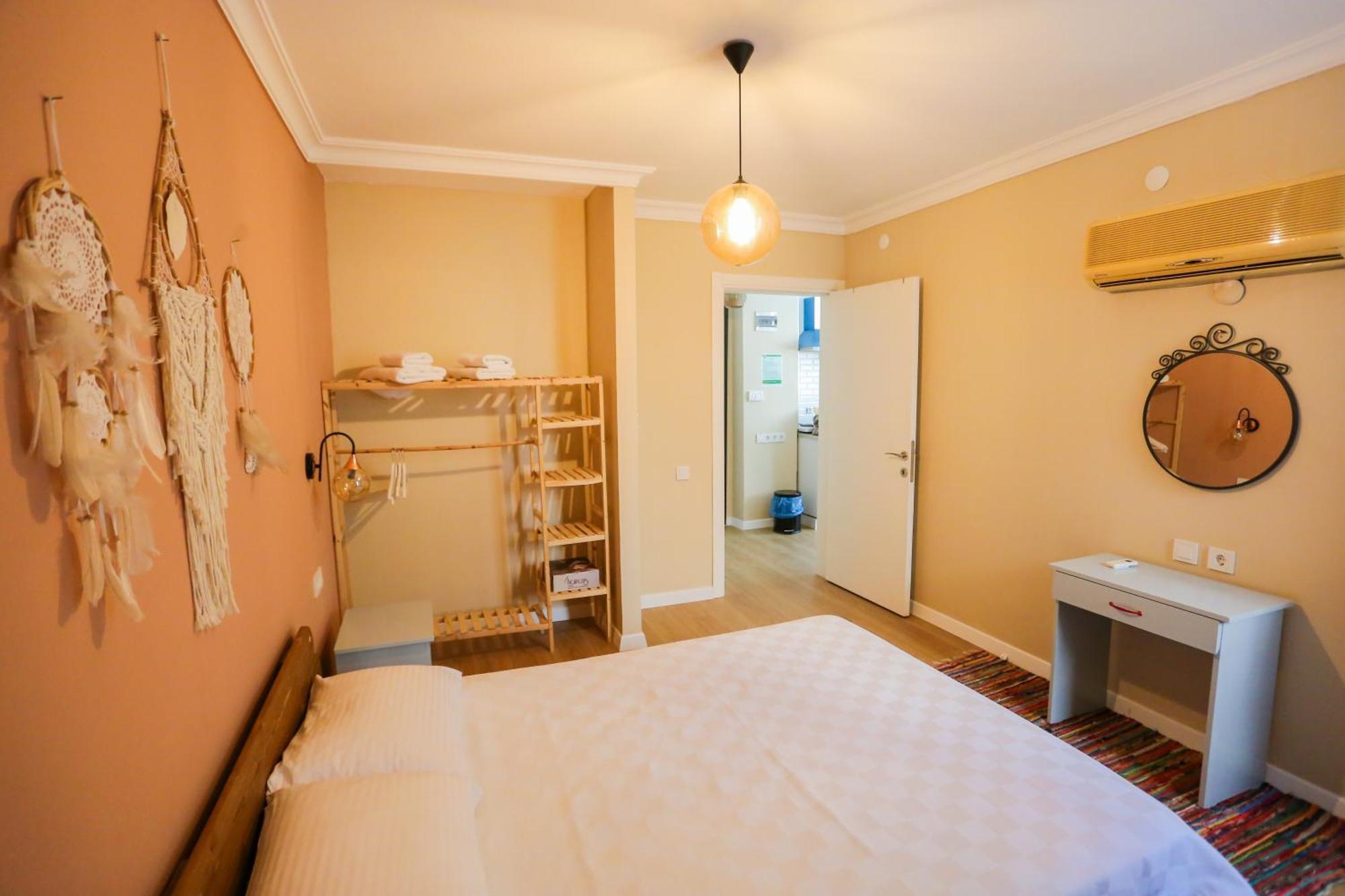 Antik Homes